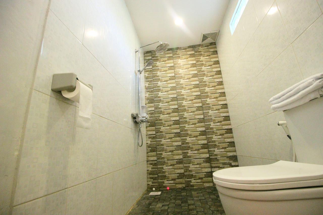 The Royal Joglo Otel Tepus Dış mekan fotoğraf