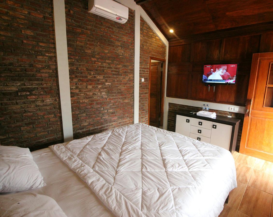 The Royal Joglo Otel Tepus Dış mekan fotoğraf