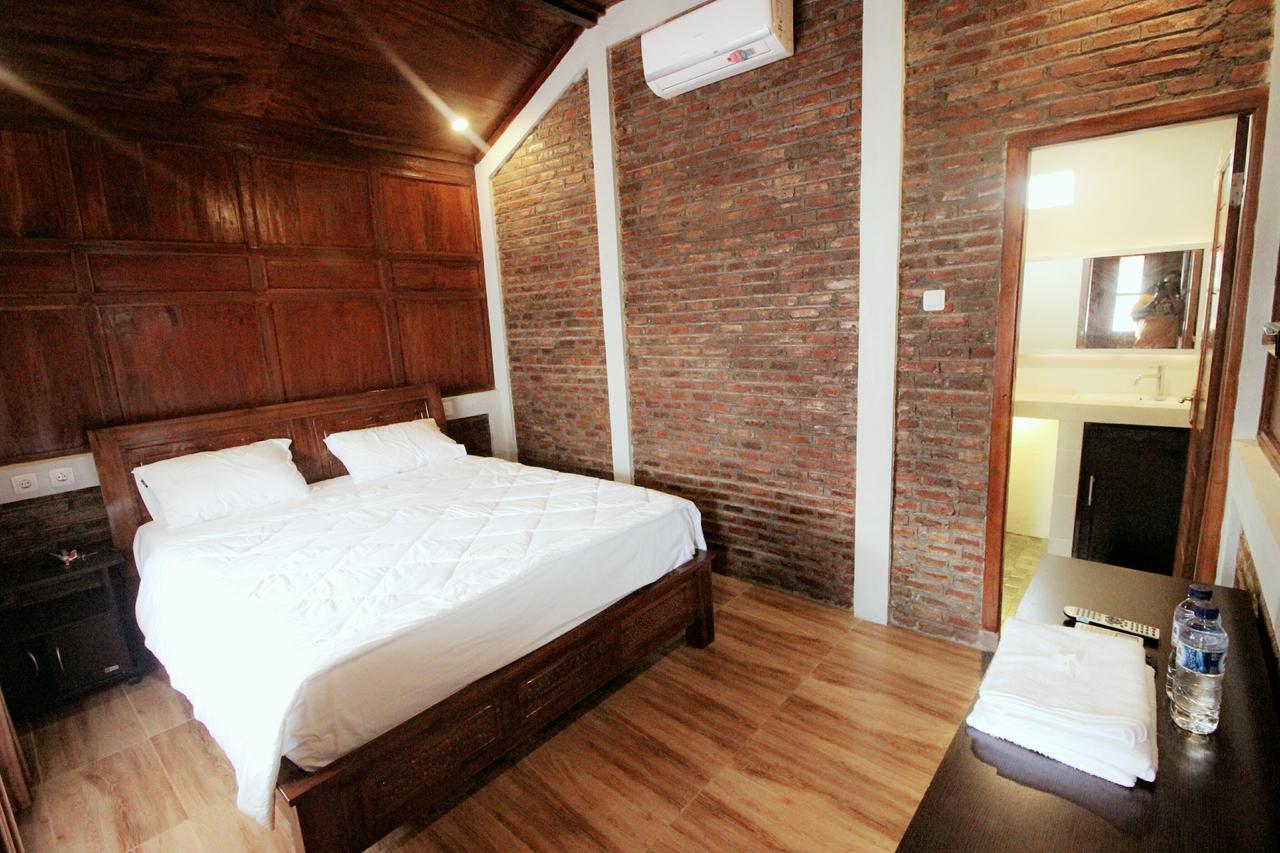 The Royal Joglo Otel Tepus Dış mekan fotoğraf